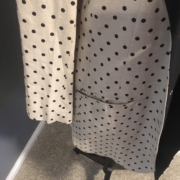 Women’s Blazer - Picture 2 of 7